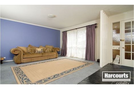 Property photo of 206 Hall Road Carrum Downs VIC 3201