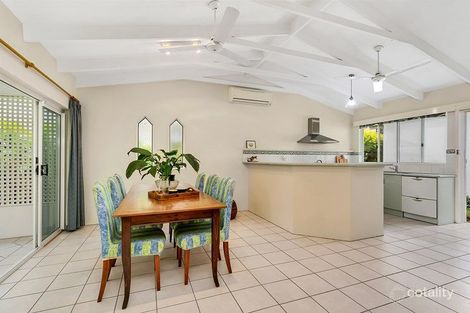 Property photo of 6 Hermes Close Mooroobool QLD 4870