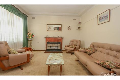 Property photo of 17 Commonwealth Street West Bathurst NSW 2795