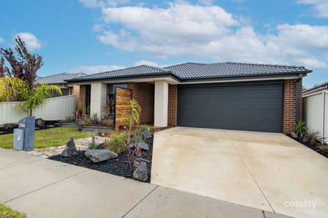 Property photo of 13 Fossickers Place White Hills VIC 3550