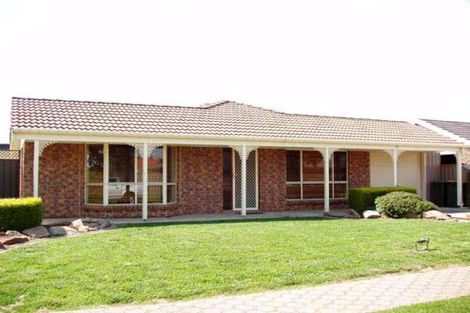 Property photo of 11 Maynard Crescent Parafield Gardens SA 5107
