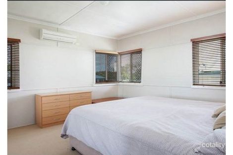 Property photo of 327 Hamilton Road Chermside QLD 4032