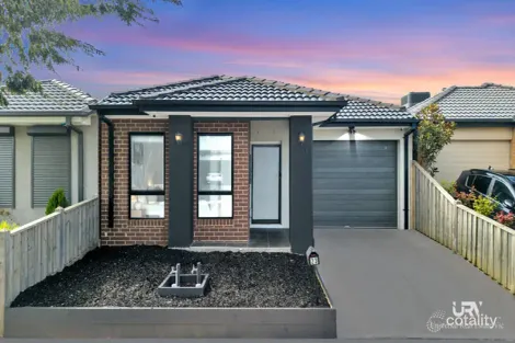 23 Hollington Dr, Mickleham, VIC 3064