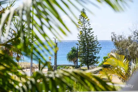 Property photo of 301/2 Queensland Avenue Broadbeach QLD 4218