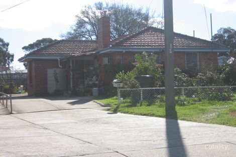 Property photo of 46 Hales Crescent Jacana VIC 3047