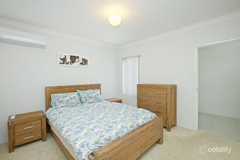 Property photo of 31 Robertsbridge Road Nollamara WA 6061