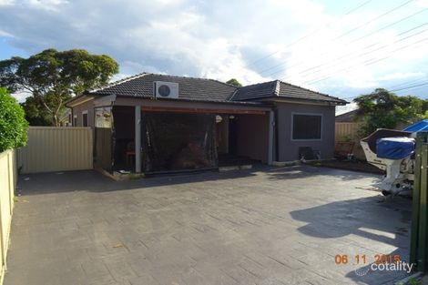 131 Orchardleigh St, Old Guildford, NSW 2161
