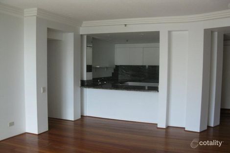 Property photo of 13/3 Tedder Avenue Main Beach QLD 4217