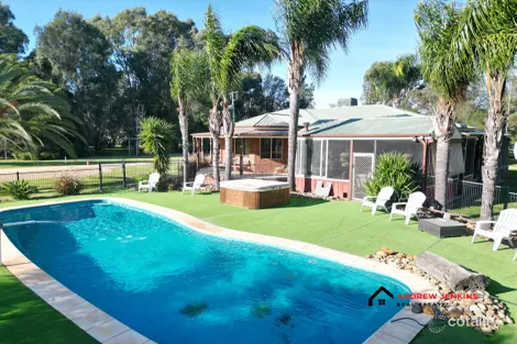 52 Sheehan Rd, Koonoomoo, VIC 3644