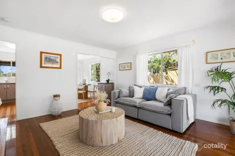 Property photo of 137 Dunbar Street Mount Gravatt East QLD 4122
