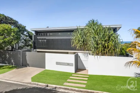 Property photo of 33 Tristania Drive Marcus Beach QLD 4573