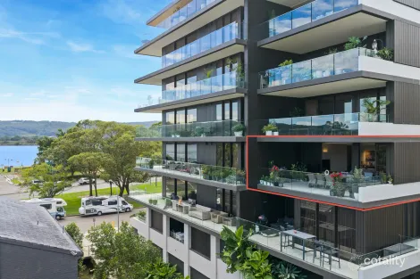 301/63 Masons Pde, Point Frederick, NSW 2250