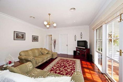 Property photo of 14 Zannon Crescent Doreen VIC 3754