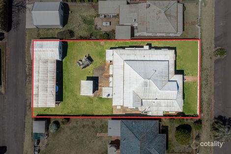 21 Eleanor St E, East Toowoomba, QLD 4350