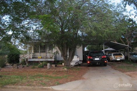 42 Wey St, Blackwater, QLD 4717