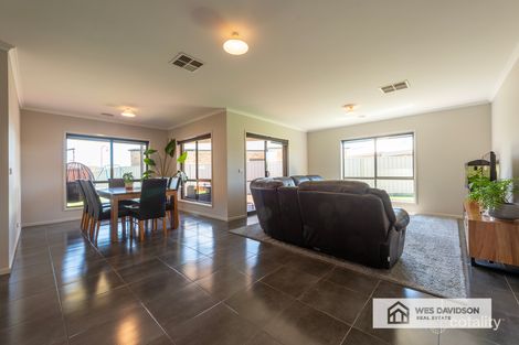 Property photo of 7 Evans Way Horsham VIC 3400