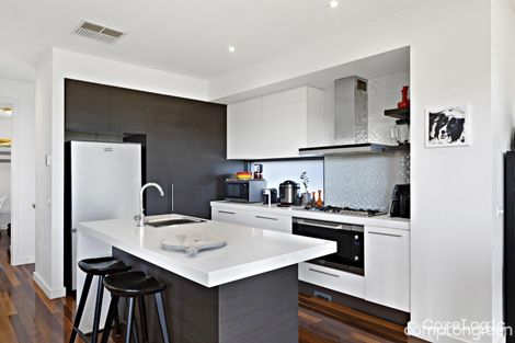 Property photo of 17 Sunset Drive Williamstown VIC 3016