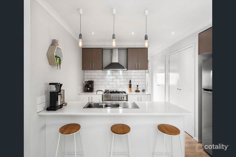 Property photo of 52 Lance Drive Armstrong Creek VIC 3217