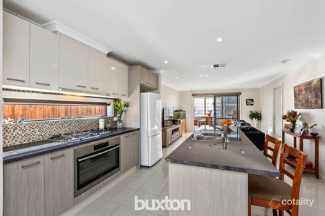 Property photo of 10 Tumino Way Armstrong Creek VIC 3217