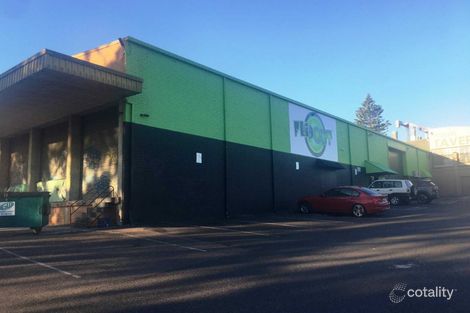 7 Young St, West Gosford, NSW 2250