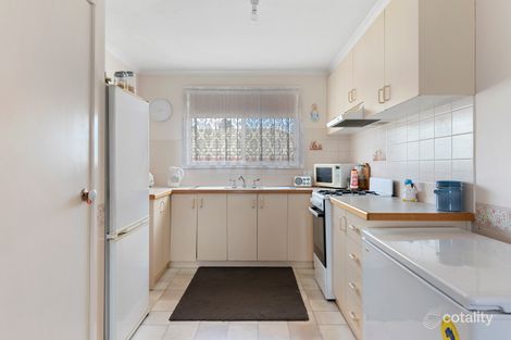 Property photo of 1 Sandner Grove Golden Square VIC 3555