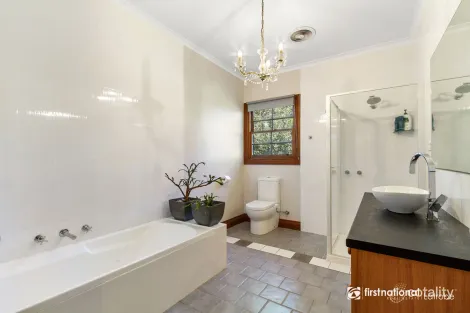 Property photo of 4 Mountbatten Court Traralgon VIC 3844