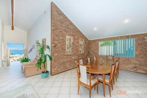 Property photo of 7 Ruby Close Caves Beach NSW 2281