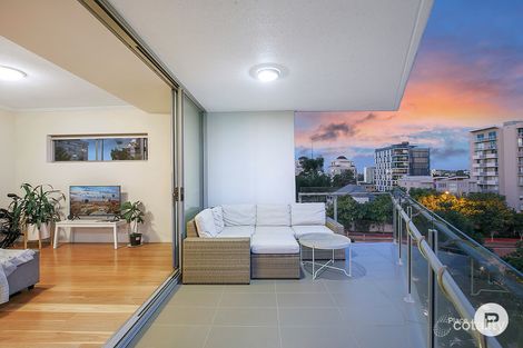 Property photo of 413/50 Connor Street Kangaroo Point QLD 4169
