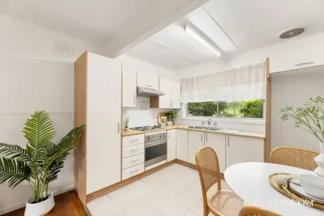 Property photo of 4/11-13 The Pass Croydon VIC 3136
