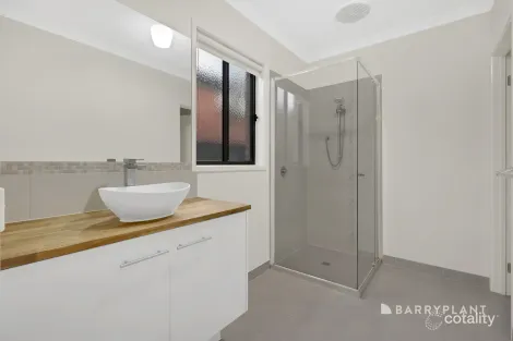 Property photo of 11 Mervyn Drive Mernda VIC 3754