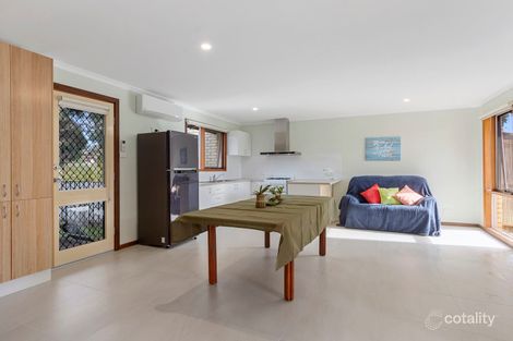 Property photo of 9 Tiree Court Huntfield Heights SA 5163