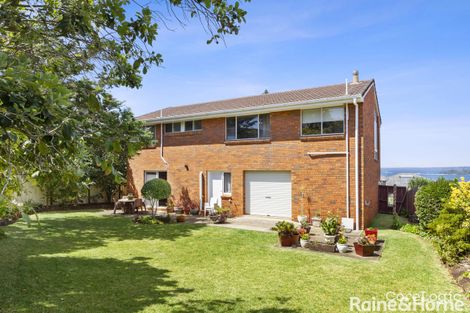 Property photo of 32 Sunset Strip Manyana NSW 2539