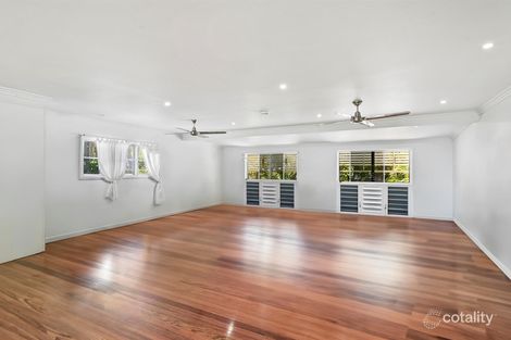 Property photo of 6 Feldt Street Flying Fish Point QLD 4860