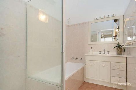 Property photo of 2 Woolard Road Springfield NSW 2250