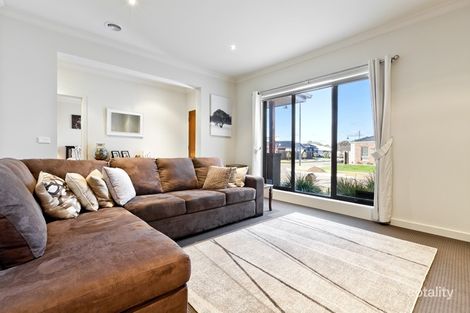 Property photo of 17 Escape Drive Doreen VIC 3754