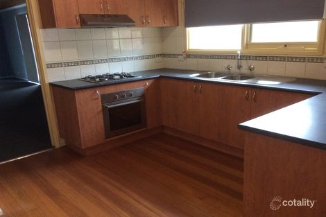 Property photo of 28 Tern Court Melton VIC 3337