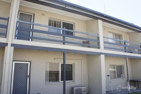 2/135 Toolooa St, South Gladstone, QLD 4680