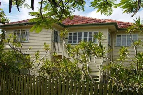 Property photo of 103 Moreton Avenue Wynnum QLD 4178