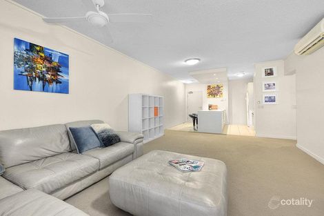 Property photo of 128/71 Beeston Street Teneriffe QLD 4005