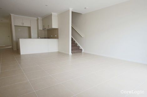 Property photo of 28/20 Clare Burton Crescent Franklin ACT 2913