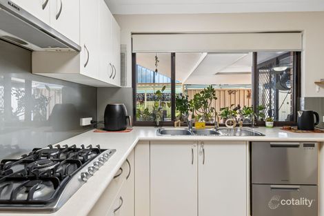 Property photo of 4 McKie Place Noranda WA 6062