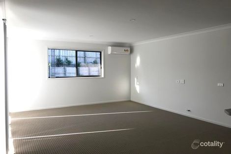 Property photo of 2 Firetail Street Thornton NSW 2322