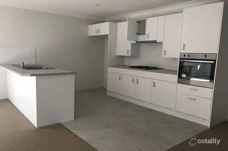 Property photo of 2 Firetail Street Thornton NSW 2322
