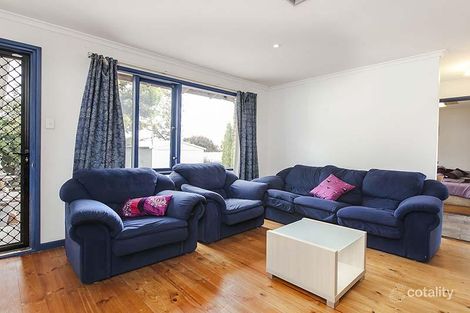 Property photo of 27 Narvik Crescent Hackham West SA 5163