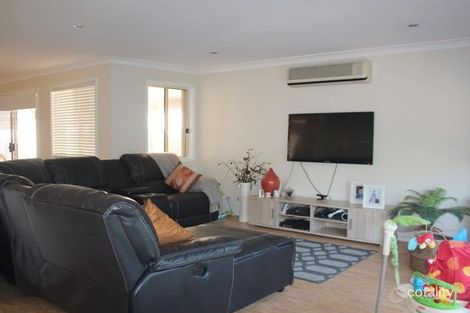 Property photo of 44 Batten Circuit South Windsor NSW 2756