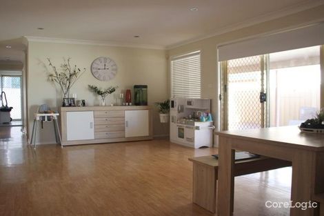 Property photo of 44 Batten Circuit South Windsor NSW 2756