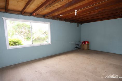 Property photo of 2 Eric Court Emerald QLD 4720