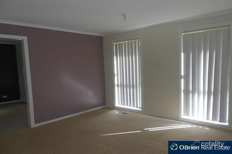 Property photo of 41 Portchester Boulevard Beaconsfield VIC 3807