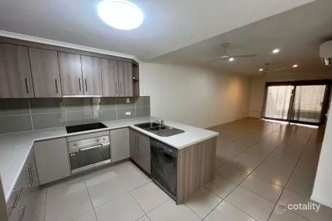 2/82 Crofton St, Bundaberg West, QLD 4670