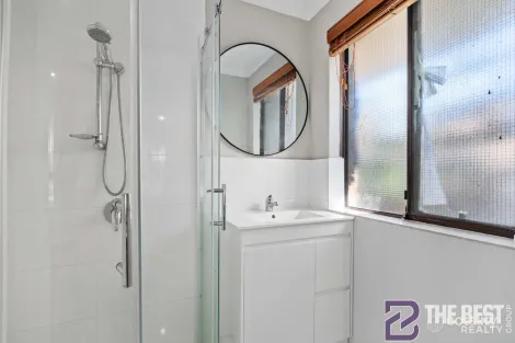 Property photo of 2 Mandarin Way Seville Grove WA 6112